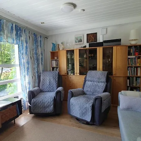 Lapinrinne, Detached House With Private Sauna Apartment